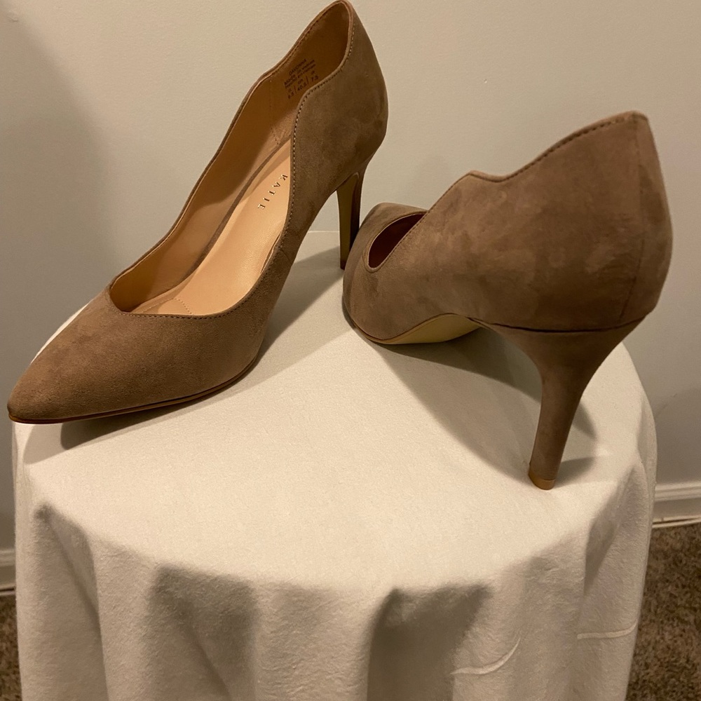 Kelly & Katie Faux Suede Pumps